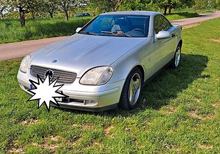 Mercedes-Benz SLK 200 -