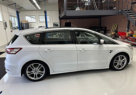 Ford S-Max Titanium/ Autom./Pano