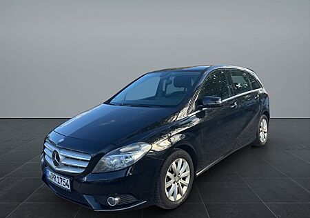 Mercedes-Benz B 180 BlueEFFICIENCY -
