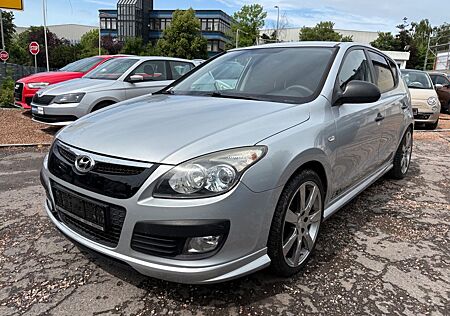 Hyundai i30 1.6 CRDi 66 kW / SPORT