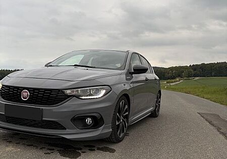 Fiat Tipo 1.4 T-Jet Sport Sport