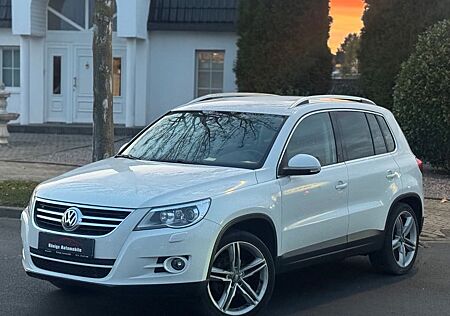 VW Tiguan Volkswagen Sport & Style 4Motion*1 HAND*TÜV NEU*