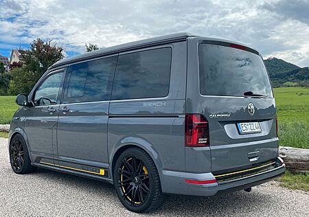 VW T6 Multivan Volkswagen T6 T6.1California Beach Tour Edition Yellow