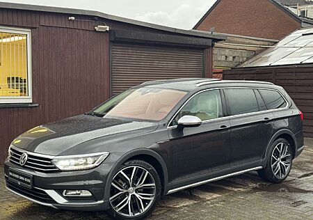VW Passat Alltrack Volkswagen BMT Alltrack DSG NAV PANO MASSAG