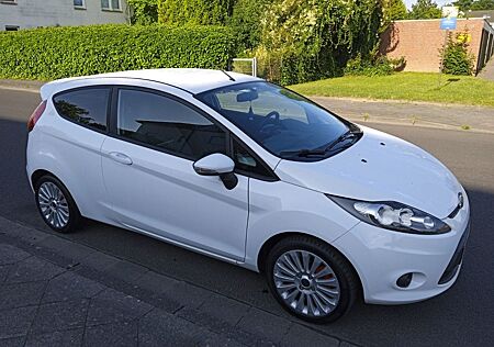 Ford Fiesta TÜV 08.26 Klima el.FH TOP gepflegt 8fach