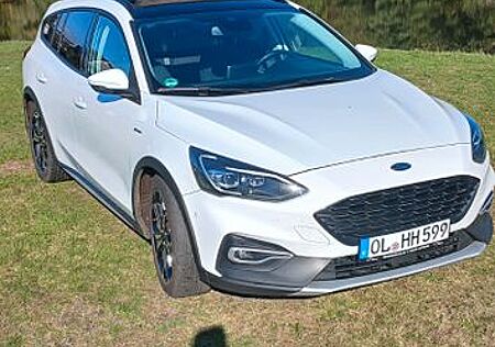 Ford Focus 1,5 Active Panorama, Automatik, TOP