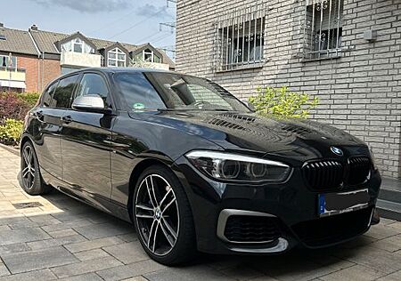 BMW 140 M140i - Heckantrieb