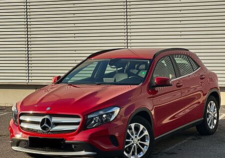 Mercedes-Benz CLA 200 GLA 200 PDC* 8.Fach*Cam*AC*aut*