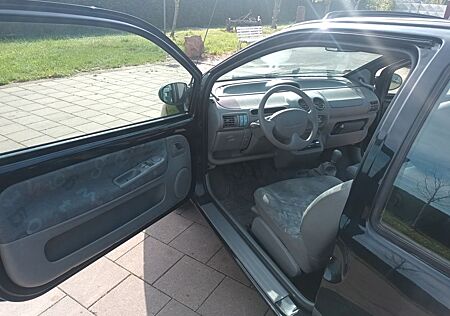 Renault Twingo 1.2 Authentique Authentique