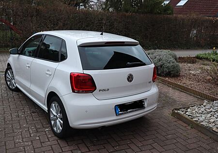 VW Polo Volkswagen 1.6 TDI 66kW - Team, AHK,