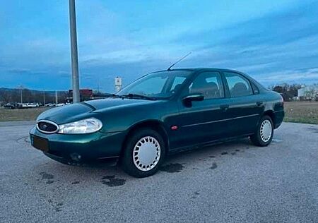 Ford Mondeo 1.8 16V Ambiente Ambiente