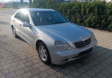 Mercedes-Benz C 200 KOMPRESSOR CLASSIC Classic AHK