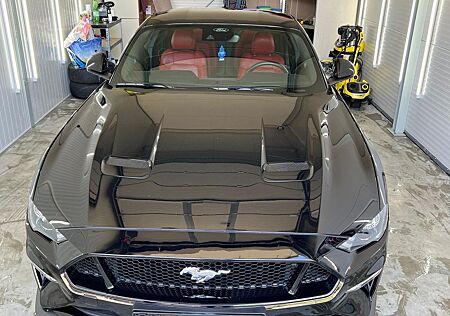 Ford Mustang 5.0 Ti-VCT V8 GT Auto GT