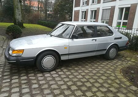 Saab 900 i, Oldtimer mit H-Kennzeichen und Gutachten