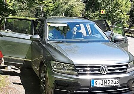 VW Tiguan Allspace Volkswagen 2.0 TSI OPF 140kW DSG 4MOTIO...