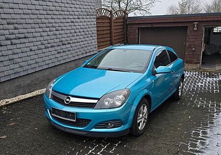 Opel Astra GTC 1.6 Ecotec Sport 85kW Sport