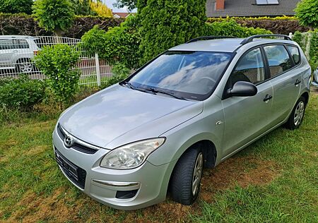 Hyundai i30 CW 1.6 Classic Classic