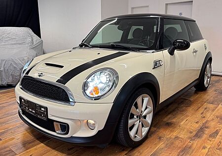 Mini Cooper SD COOPER SD2.0 NAVI.KLIMA.LEDER.BiXEN.PDC.SHZ.PDC