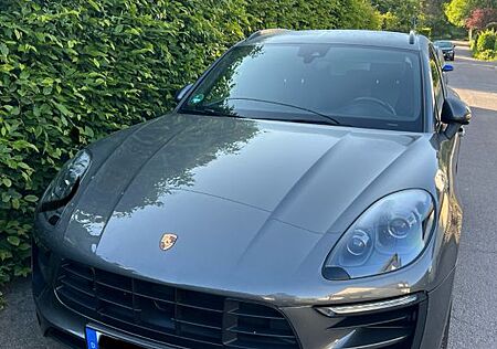 Porsche Macan GTS Scheckheft unfallfrei