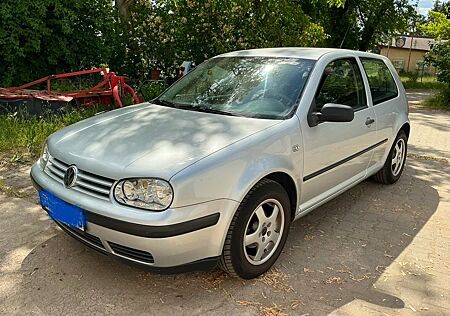 VW Golf Volkswagen 1.4 Comfortline