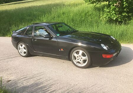 Porsche 968 Oldtimer Targa mit Tiptronic