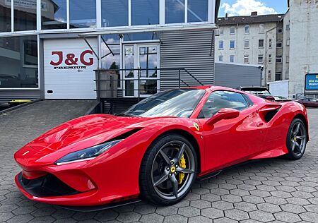 Ferrari F8 SPIDER Lift*Carbon*Carbon-Seats*Alcantara*Gar