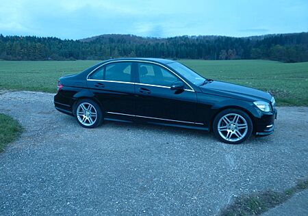 Mercedes-Benz C 180 CGI BlueEFFICIENCY AVANTGARDE AVANTGARDE