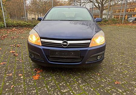 Opel Astra 1.6 Twinport 77kW -