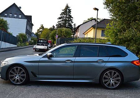 BMW 530 Baureihe 5 Touring i M Sport-Top Zustand