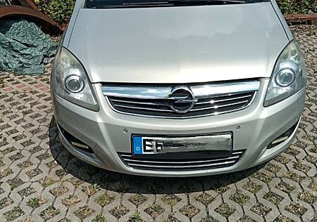 Opel Zafira 1.8 -