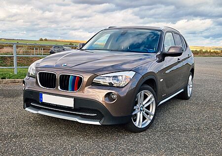 BMW X1 sDrive18d E84, XENON, TÜV NEU, SHZ, PDC