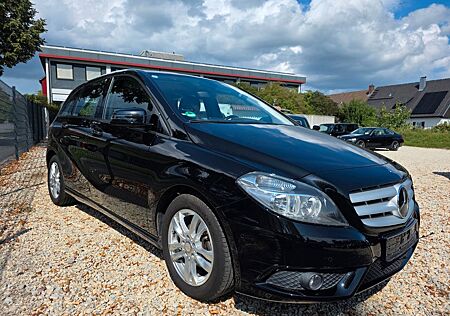 Mercedes-Benz B 180 Sportstourer Comand Klima AHK