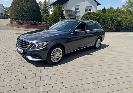Mercedes-Benz C 220 d BlueTec EXCLUSIVE Autom.