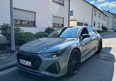 Audi RS7 4.0 TFSI PANO MATRIX STD-HEIZUNG