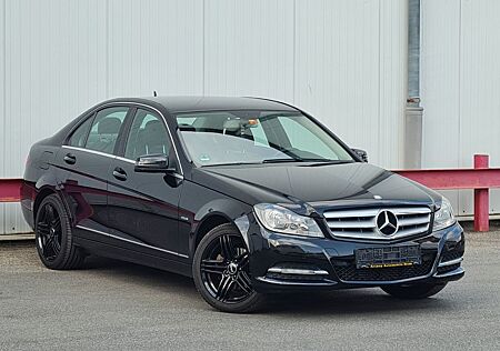 Mercedes-Benz C 200 C -Klasse Lim. Avantgarde/Navi/Automatik