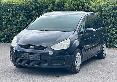 Ford S-Max 2,0 TDCi 103kW DPF Titanium TÜV NEU