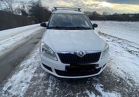 Skoda Praktik