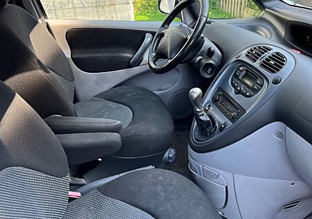 Citroën Xsara Picasso 1.6 16V Confort Confort