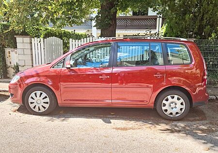 VW Touran Volkswagen 1.4 TSI 103kW DSG -