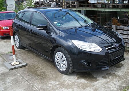 Ford Focus 1,0 EcoBoost 92kW SYNC Edition Turnier...