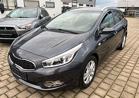 Kia ANDERE Ceed Sportswagon FIFA World Cup Edition