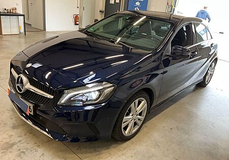 Mercedes-Benz A A180 AUTOMATIK*NAVI LED KAMERA BLUETOOTH PDC*