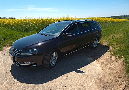 VW Passat Variant Volkswagen Passat Highline -ABVERKAUF!!!-