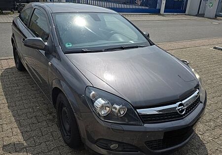 Opel Astra GTC 1.6 115PS 85KW TÜV 02/2027