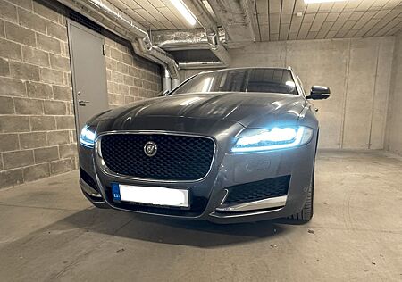 Jaguar XF neuer Motor 25d AWD 240PS