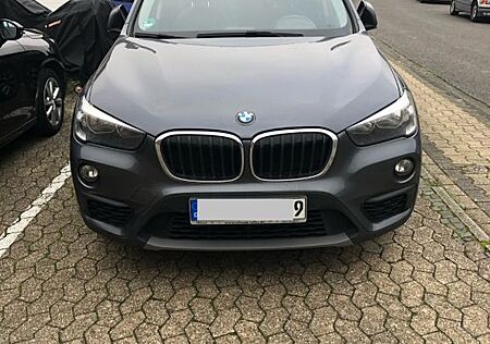 BMW X1 sDrive18i -