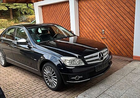 Mercedes-Benz C 200 C -Klasse Lim. Kompressor*AVANTGARDE*NAVI*