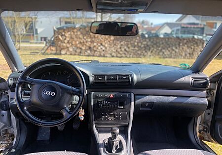 Audi A4 1.9 TDI 85kW Avant -