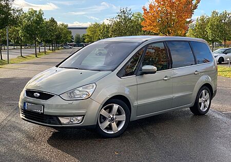 Ford Galaxy 2,0 Titanium Titanium