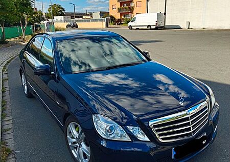 Mercedes-Benz E 350 CGI BlueEFFICIENCY AVANTGARDE AVANTGARDE